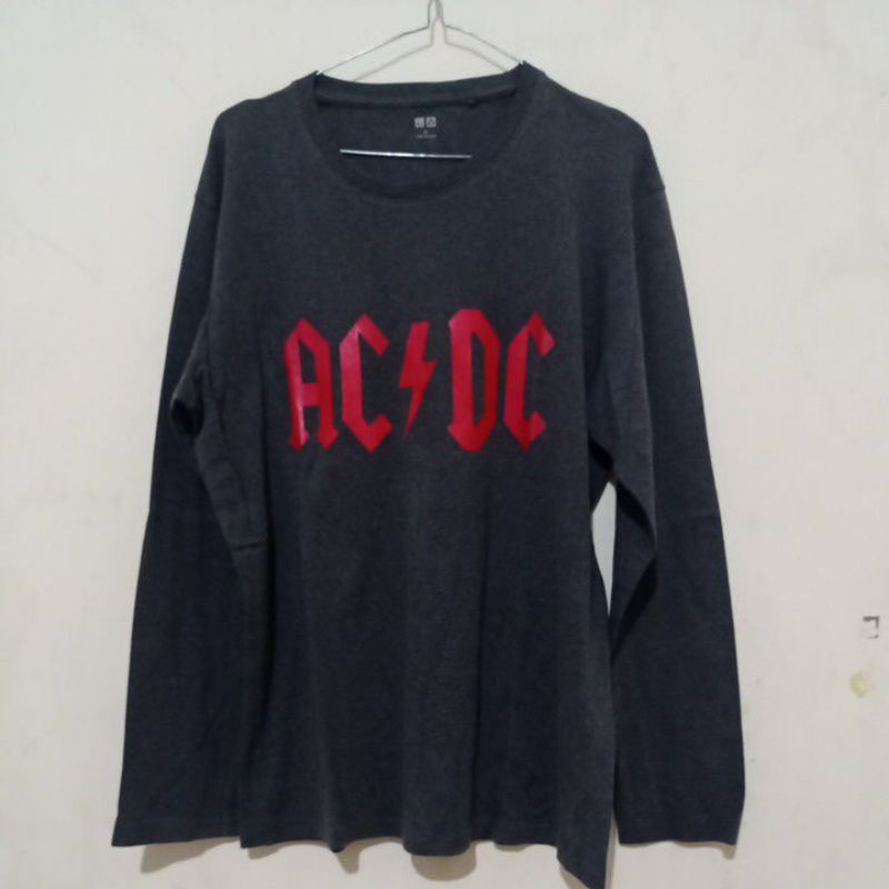 Kaos Long Sleeve Uniqlo ACDC Second Original