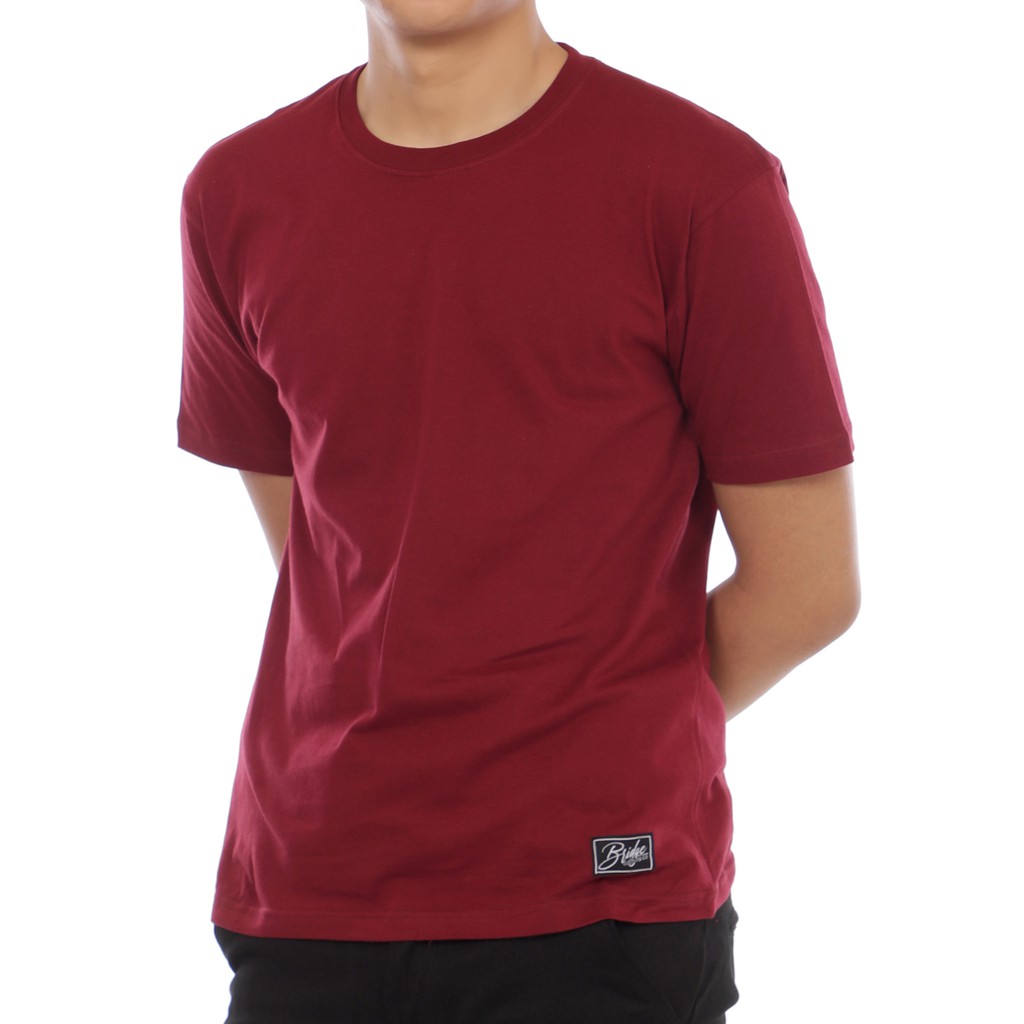 Kaos polos combed 30s maroon Yang Lagi Hits