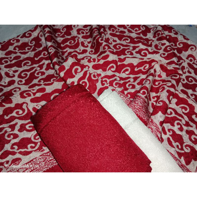 kain batik viscose semi sutra merah putih