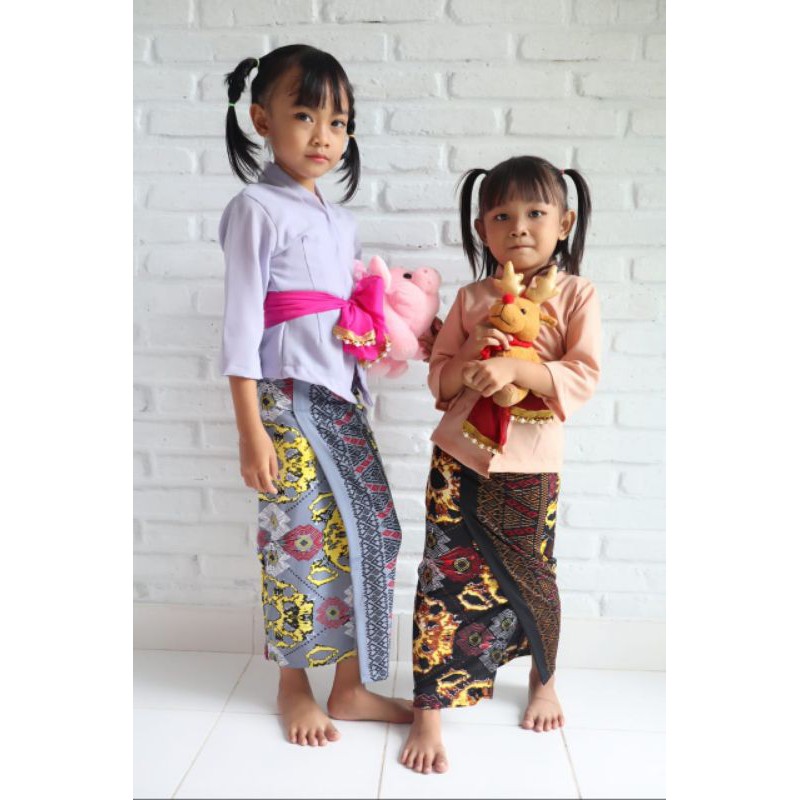 Kebaya Lonceng Anak /Kebaya Bali