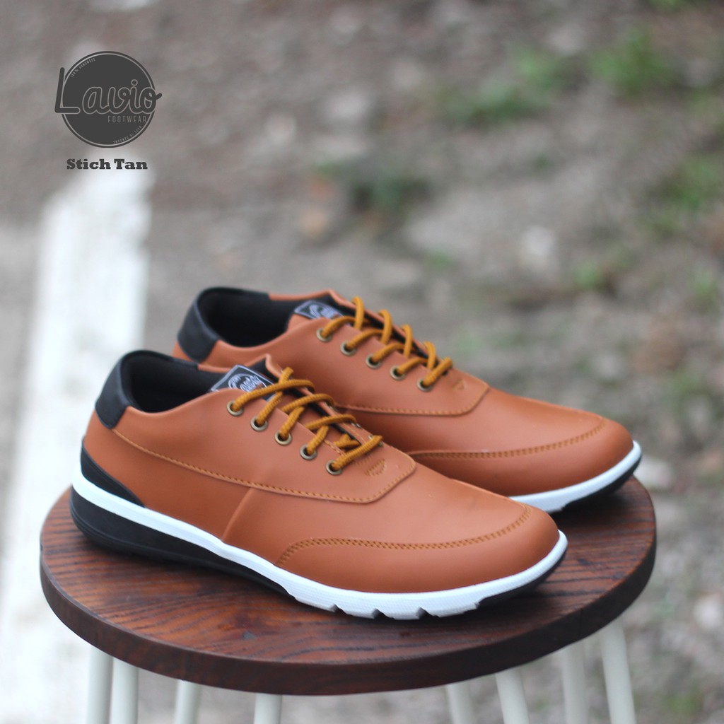 Sepatu Casual Pria Original Branded Keren 2021 Lavio Stich