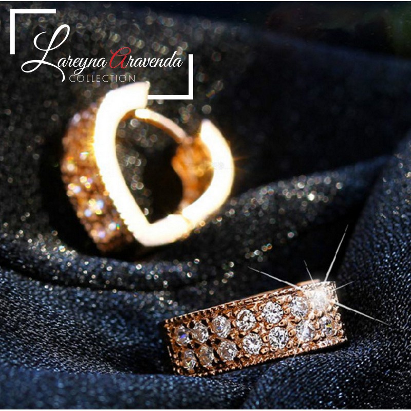 Anting Wanita Titanium Motif V Kristal Crystal Tabur AT075