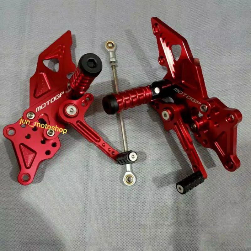 UNDERBONE ANDERBONE FOOTSTEP MOTOGP MONSTER LIPAT NINJA 150 R / RR PNP FULLSET MERAH