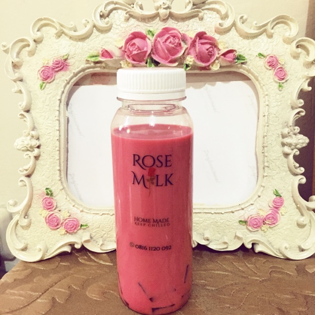 

Rose Milk (Red Velvet)