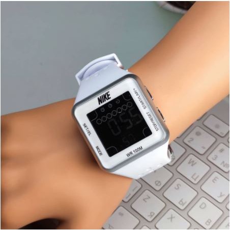 ( BISA COD ) JAM TANGAN WANITA/CEWEK NIKE NK-61664QL KOTAK DIGITAL BEST SELLEERR..!!!