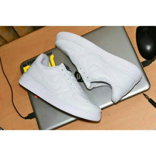FREE BOX SEPATU NIKE AIR FORCE ONE WANITA ZUMBA SPORT CASUAL SNEAKERS RUNNING IMPORT QUALITY PREMIUM