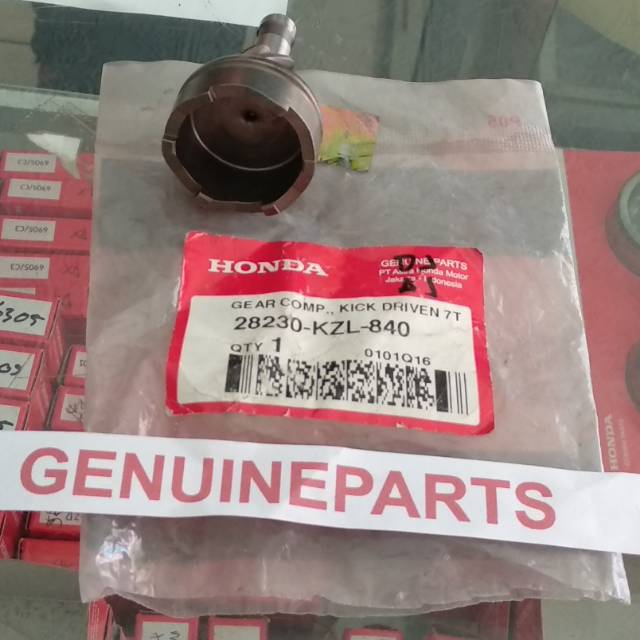 Gir Selah Gigi Selahan Beat Fi Pop Vario 110 Fi Scoopy Fi Beat Eco Street 2016 2017 Spacy Fi Ori Ahm