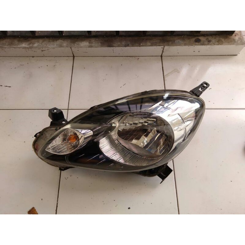 Headlamp Honda Brio