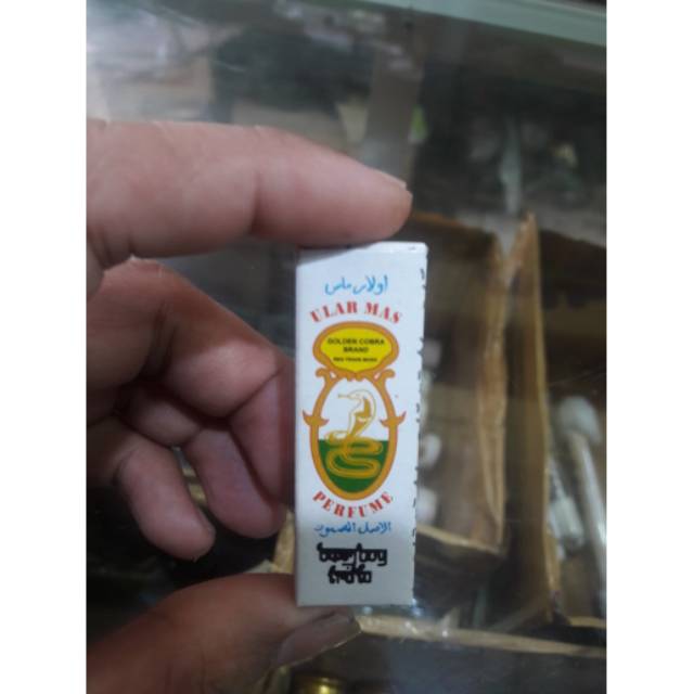 Minyak Parfum Ular Mas Golden Cobra Brand