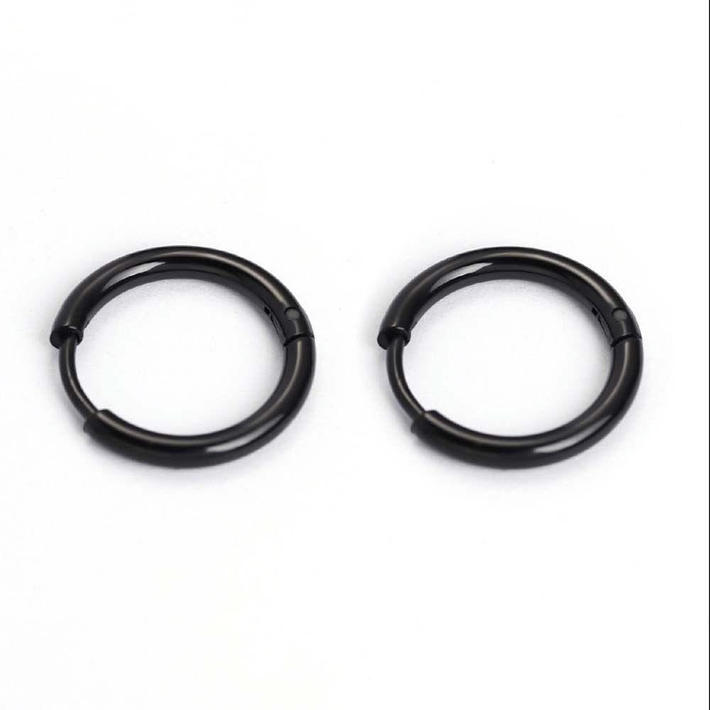1 Pasang Anting Hoop Bulat Mini Bahan Titanium Steel Gaya Punk Klasik Untuk Pria Dan Wanita