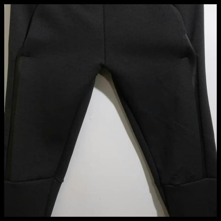 terbaru celana adidas zne 2.0 black on black replika original - zne fullblack