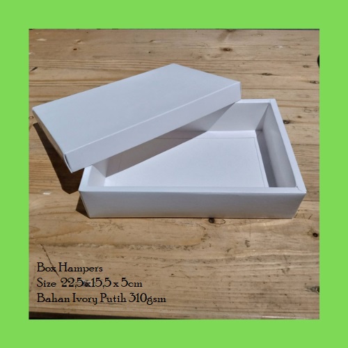 

Box Hampers Kotak Kado Souvenir Gift Box Hard Box Dus Bingkisan Hadiah Kotak Kemasan Ivory Putih (10pcs)