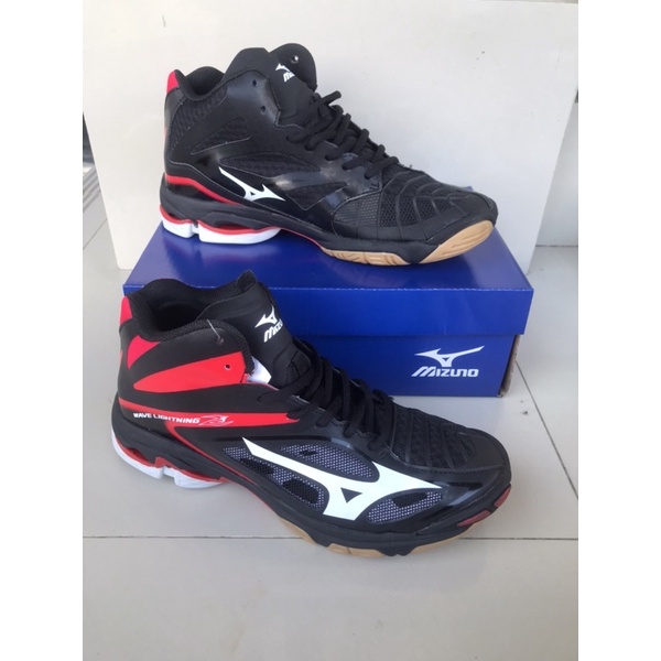 Mizuno wlz 3 mid super premium  Import  made in vietnam SUPERR premium