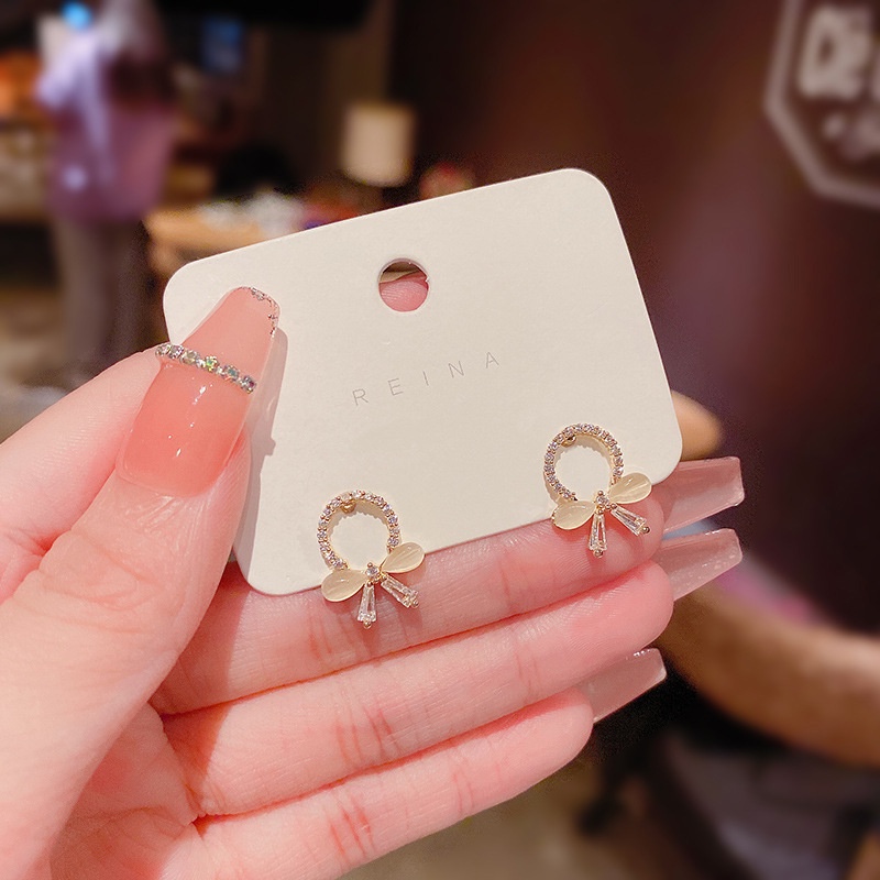 Anting Stud Desain Pita Opal Bahan S925 Silver Needle