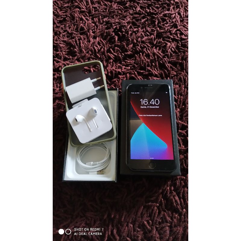 Jual HP Handphone Bekas iPhone 7 plus black mate internal 128gb Ex inter seken second berkualitas