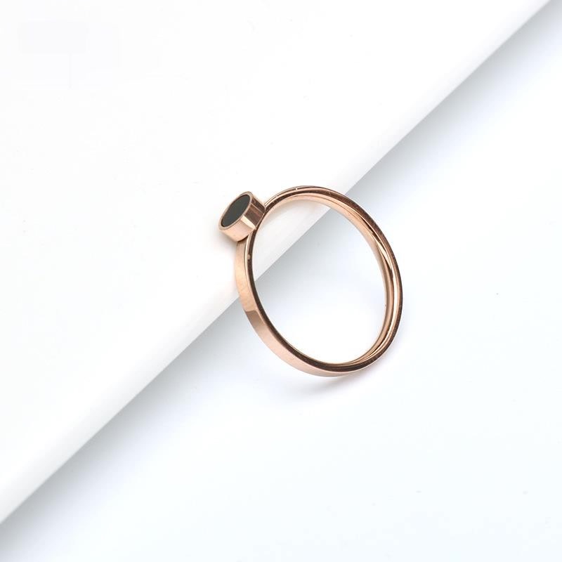 ESGE CINCIN WANITA KOREA (BRISIA) / CINCIN KOREA CINCIN PENDANT CINCIN UNIK CINCIN WANITA UNIK HITAM CINCIN ANTI KARAT ANTI AIR CINCIN STAINLESS STEEL CINCIN BAJA TITANIUM CINCIN ANTI PUDAR CINCIN ANTI ALERGI ANTI KARAT CINCIN WANITA TAHAN AIR