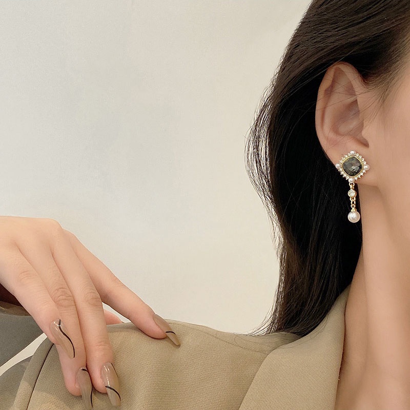 Anting S925 Silver Needle Bentuk Persegi Aksen Berlian Mutiara Gaya Perancis Untuk Wanita