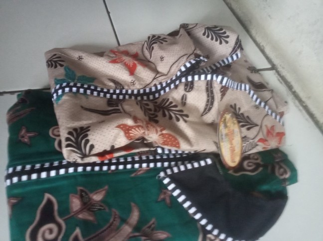 Atasan Batik Dolby Dolbi Dobby Doby Tenun Sutra Tulis Halus Katun Atbm Baron ,sarombit Atasan Wanita