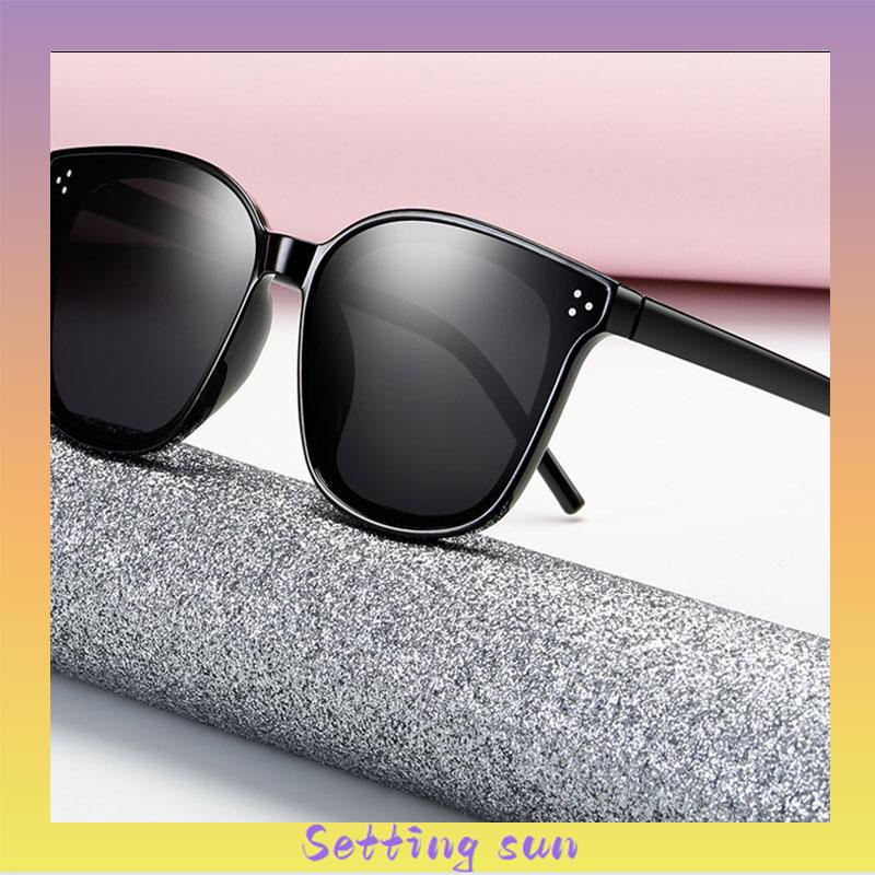 Kacamata Kotak Hitam Korean Fashion Sunglassess Wanita/Pria Unisex TN