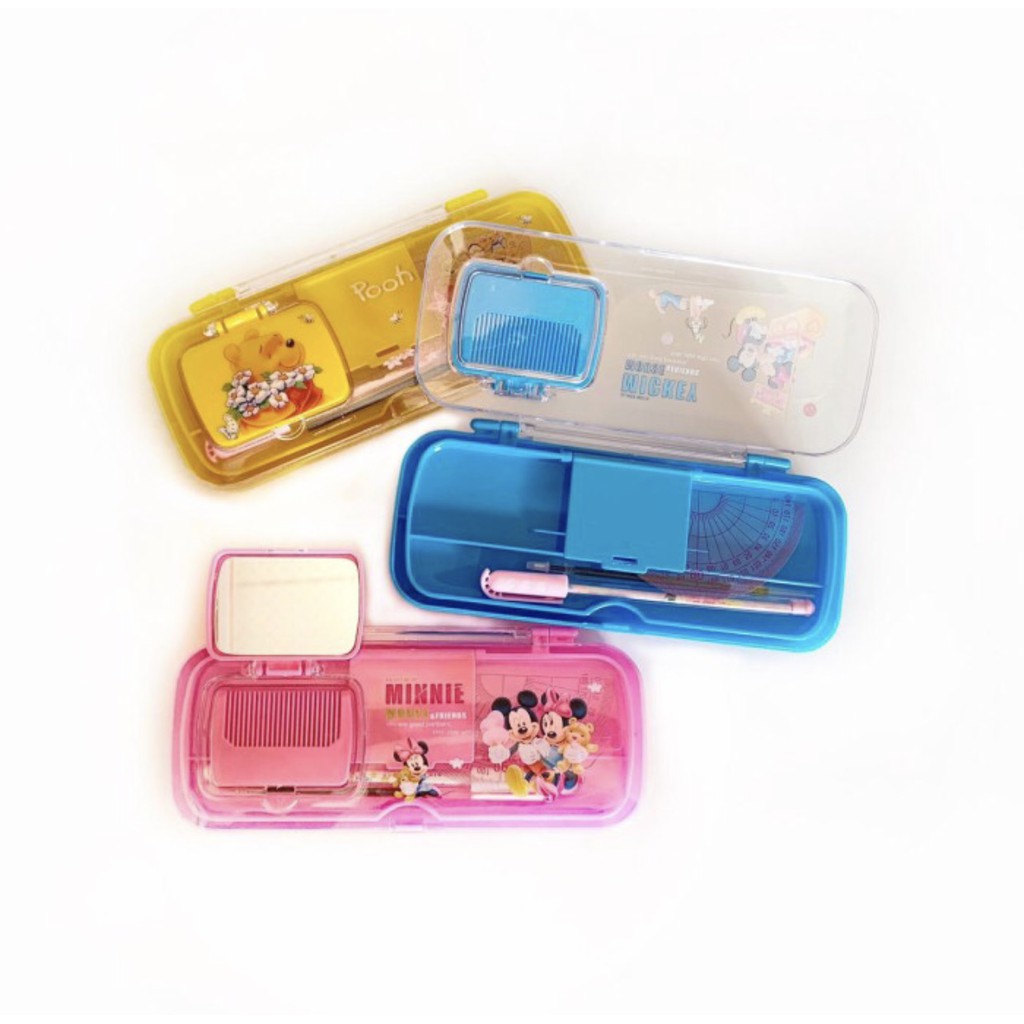 Pencil case / tempat pensil kaca plastik karakter set harga per 1 pcs (ada isi : pencil stip serutan kaca dan sisir)