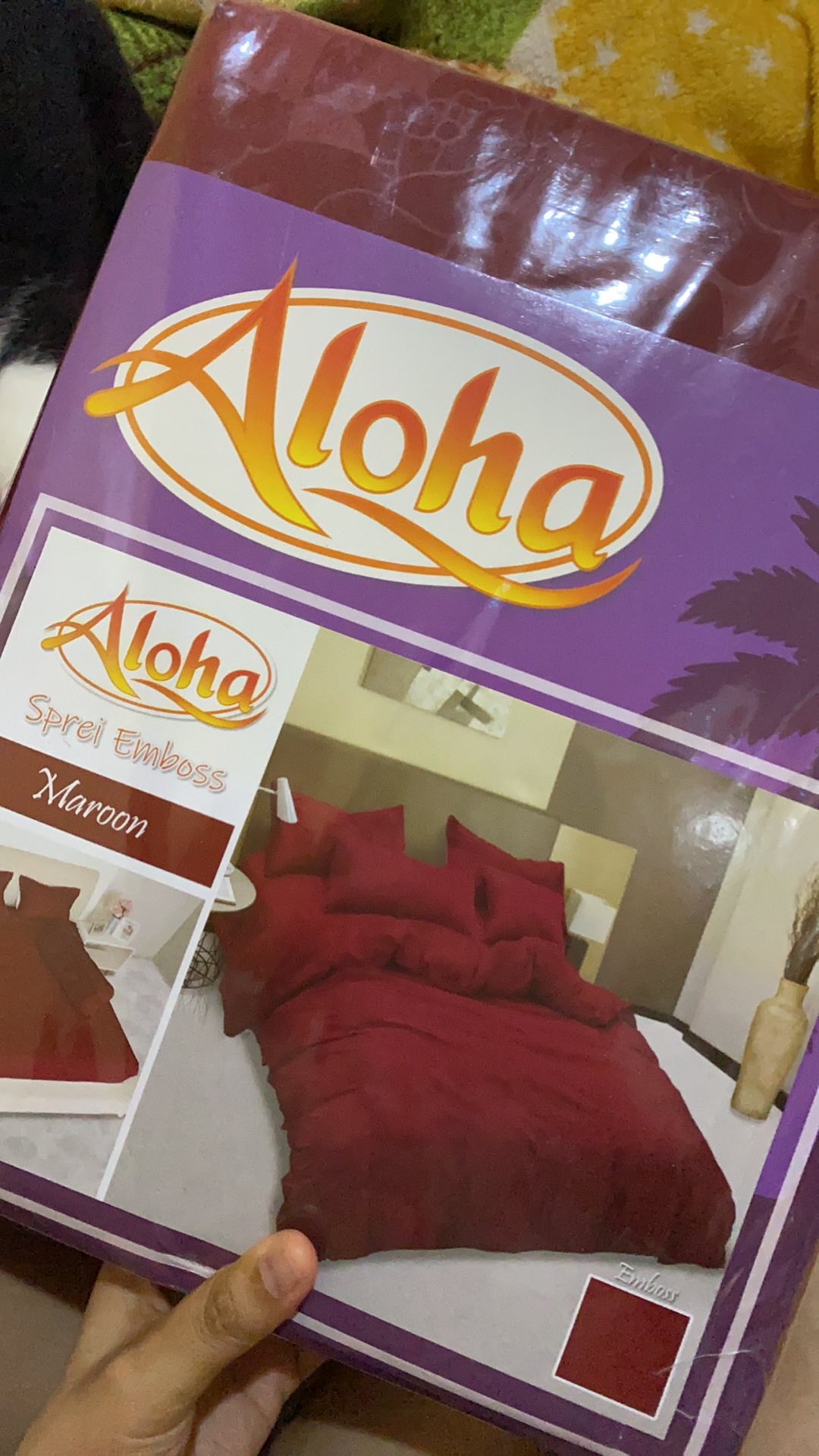 Sprei Emboss Katun Halus Internal Aloha Queen Size 160 X 200 Cm