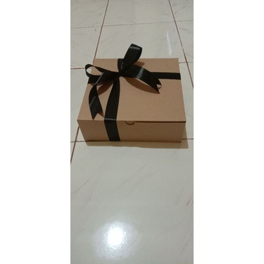 

REQUEST HAMPERS BOX