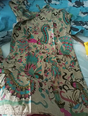 Promo Batik Couple Keluarga Sarimbit Sania Ruffle Batik Ori Ndoro Jowi Motif Merak Tosca