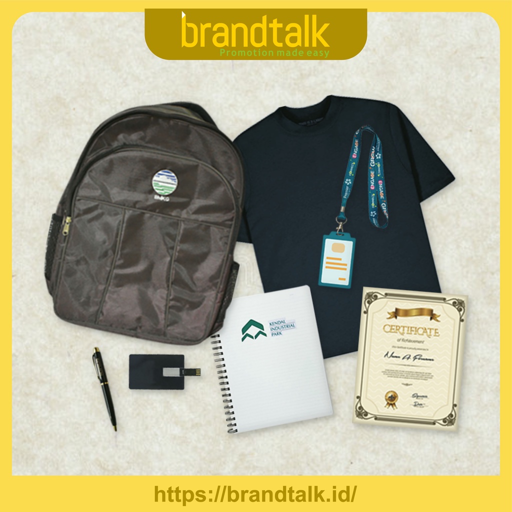 

Paket Seminar Kit Isi 7 - Tas, Pulpen, Agenda, Lanyard, Serti, Flashdisk Kartu, Kaos