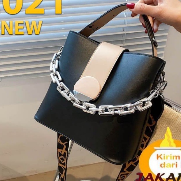 (2PC BISA IKG)GTBI99886171 New Arrival  !!!  Tas Selempang  Tas Wanita Import  Premium Terbaru