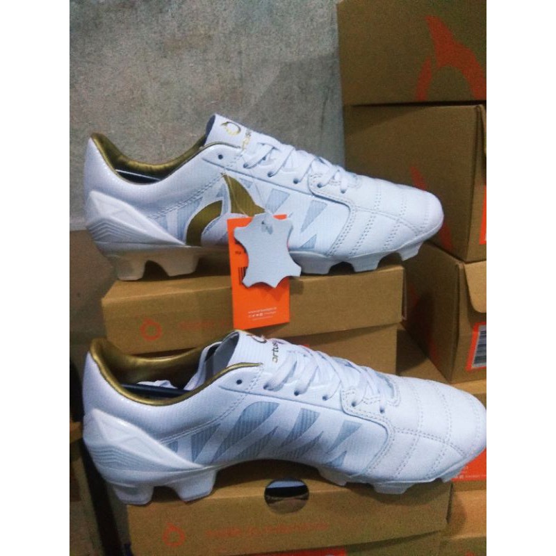 TERBARU SEPATU BOLA ORTUS CATALYST VISION FG K.LEA