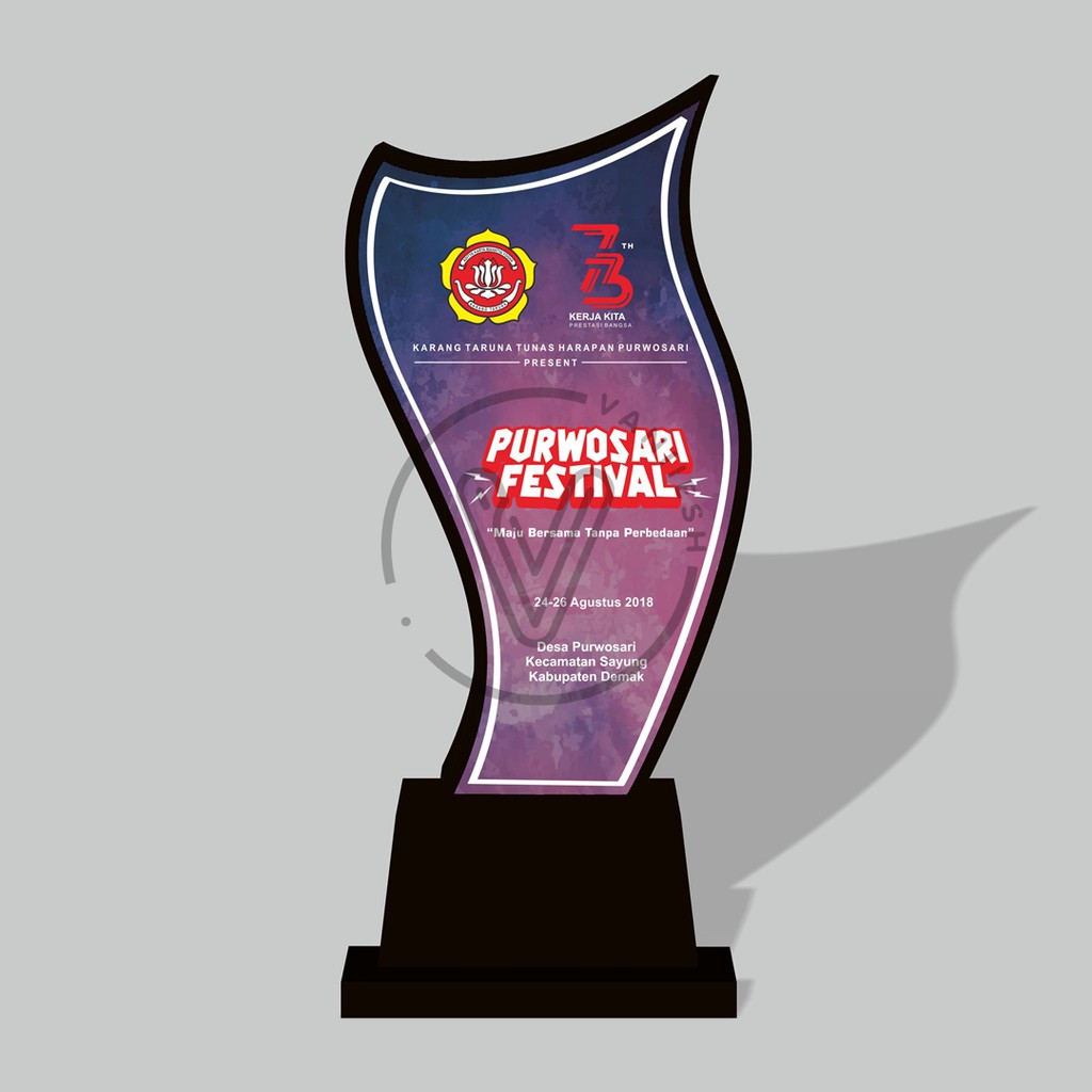 

Plakat Kayu Telinga Kelinci