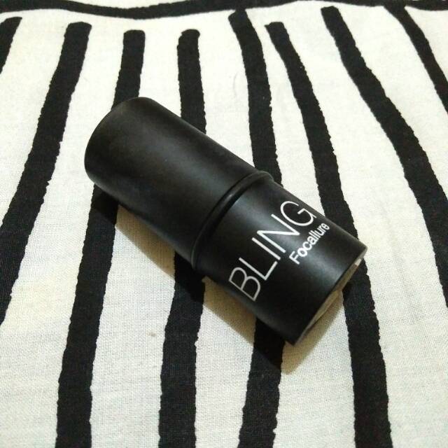 Preloved highlighter focallure