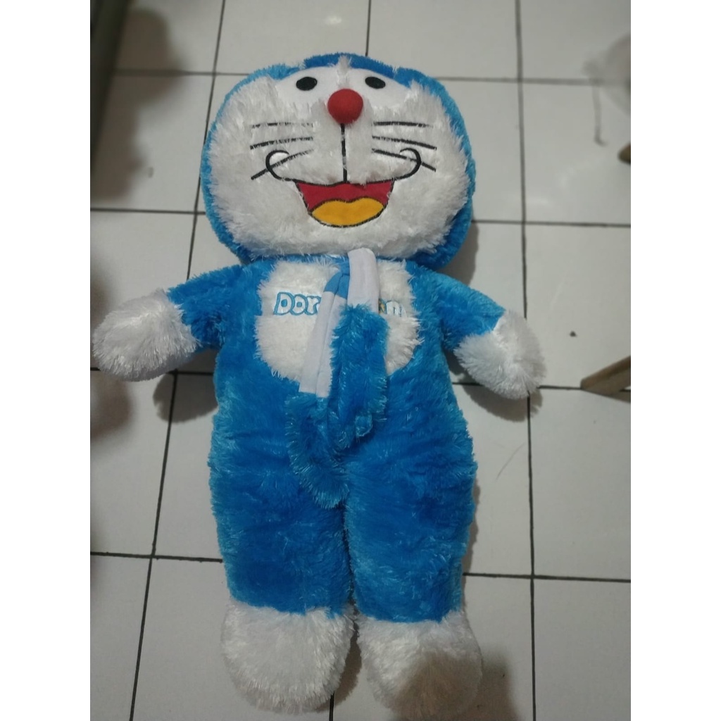 BONEKA DORAEMON BIRU PUTIH BONEKA DORAEMON BAHAN HALUN DARI YELFO BONEKA DORAEMON SUPER JUMBO