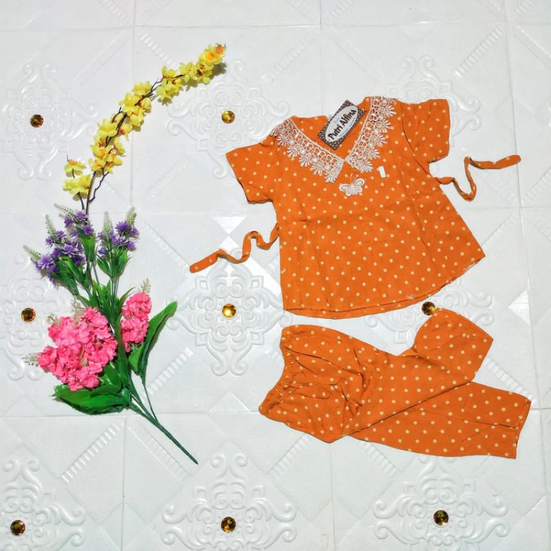 (BISA COD) Setelan renda anak lengan pendek motif polka usia 1-6 tahun