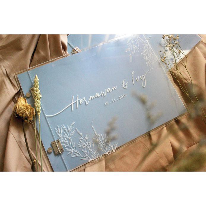 

ACRYLIC GUEST BOOK A4 / BUKU TAMU AKRILIK
