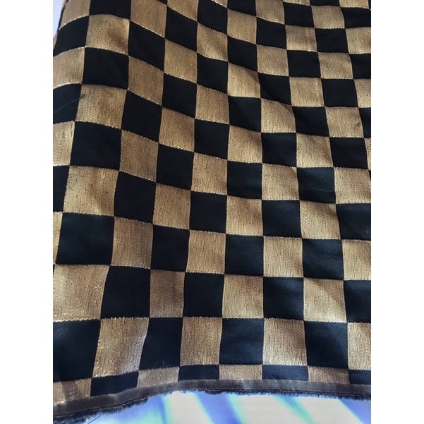 KAIN KOTAK CATUR BALI HITAM GOLD ukuran kotak 5cm