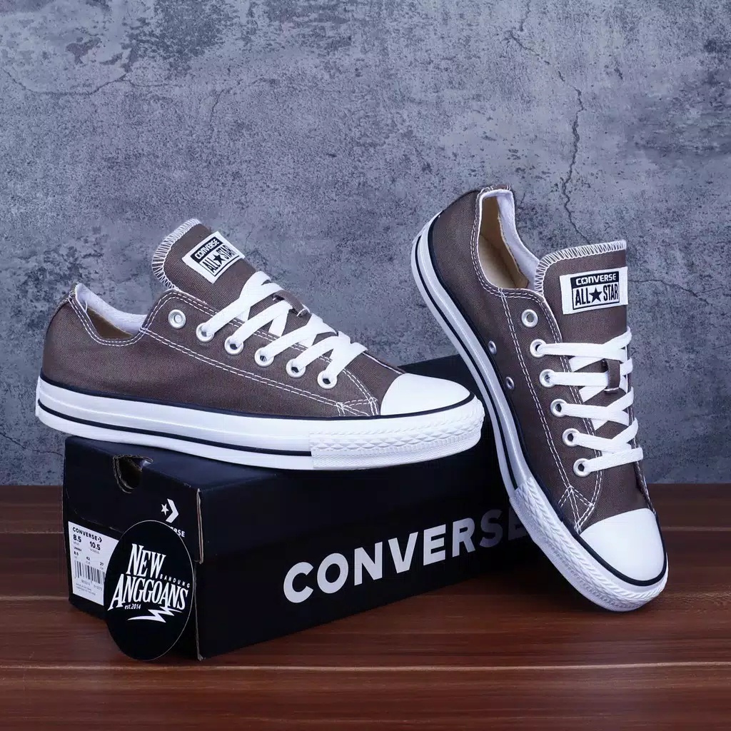 Supplier sepatu Allstar Classic Low Sepatu Sneakers Alstar Convers Pendek Warna Hitam Bahan Canvas