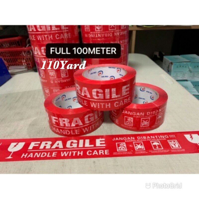 

Isolasi Lakban Fragile atau Label Fragile Tambahan Packing Pengaman Paket Pembungkus Packing