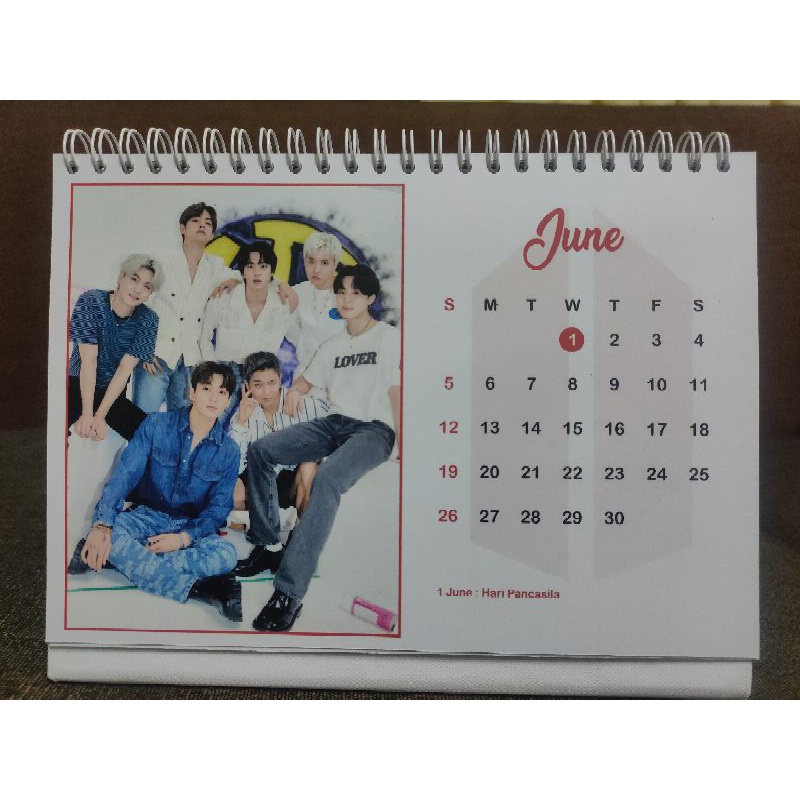 KALENDER BTS 2022