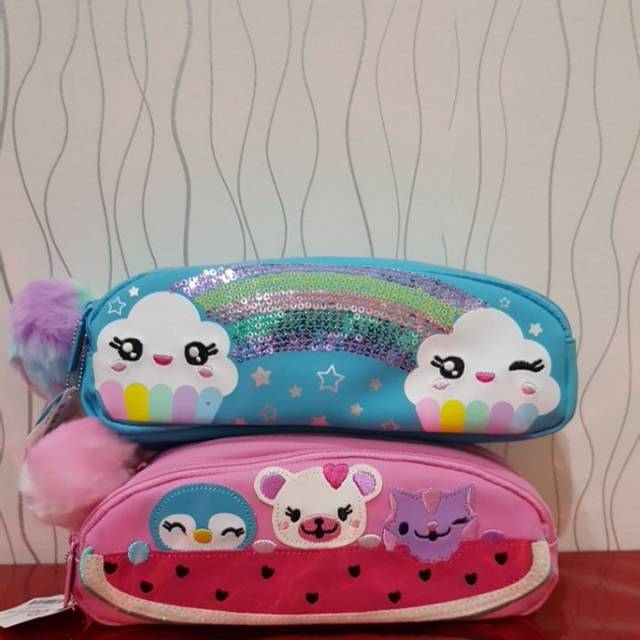 

Smiggle Cutie Triple Pocket Pencil Case