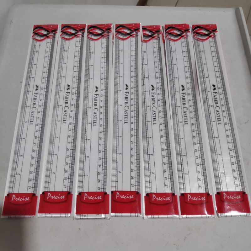 

Penggaris Faber Castell 30 cm