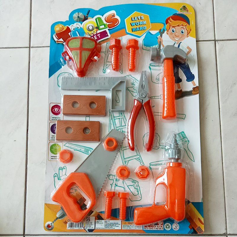 MAINAN PERALATAN TUKANG / TOOL SET OCT7530