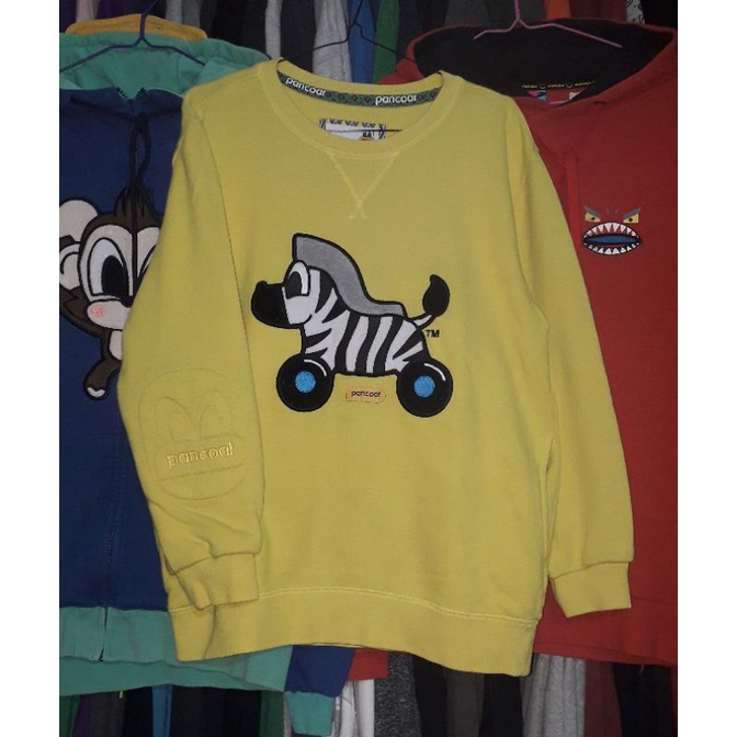 crewneck pancoat zebra kuning