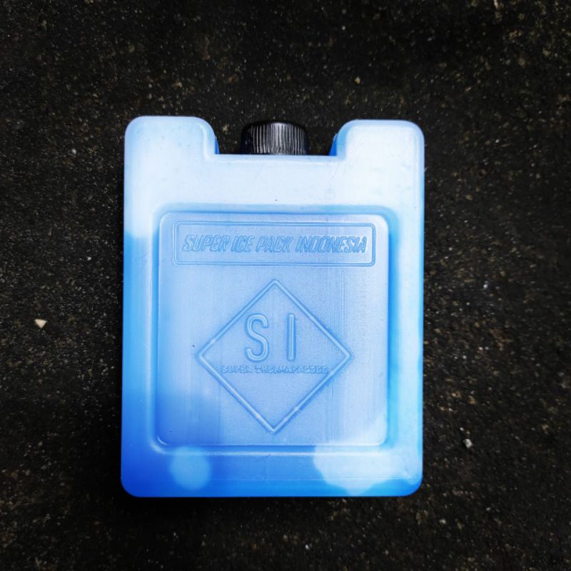 ice gel mini ukuran 9 × 11 × 3cm blue ice gel ice gel pack dry ice gel standar