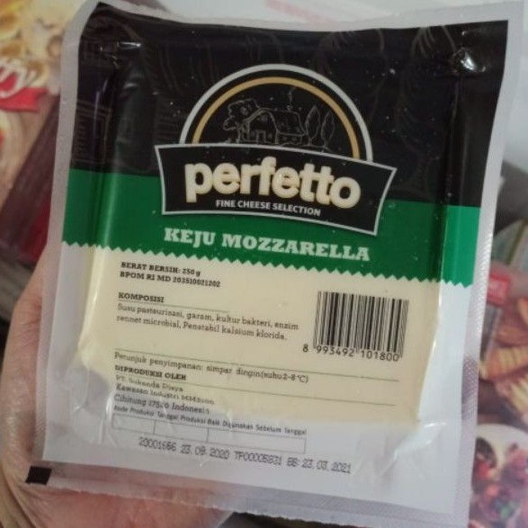 

Keju Perfetto Mozarella 250gr