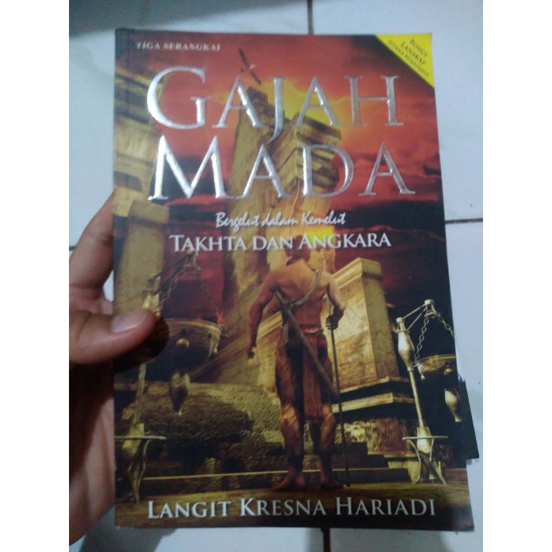 gajah Mada takhta dan angkara langit Kresna Hariadi
