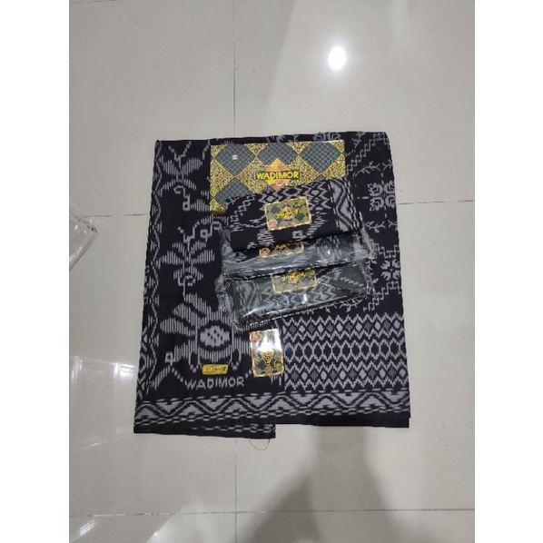 sarung wadimor motif bali khusus hitam