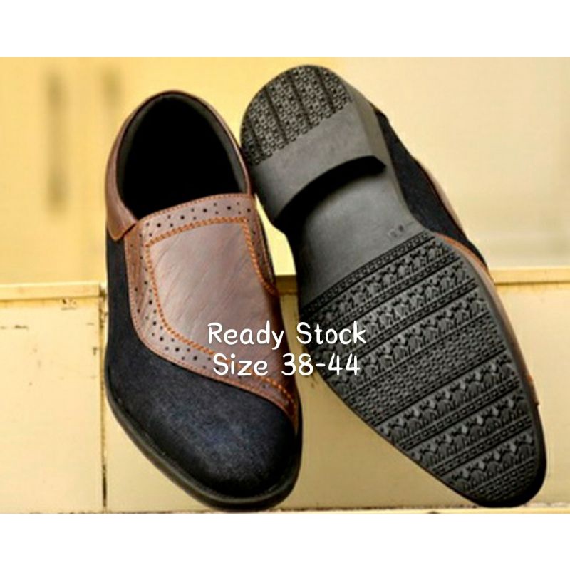 Sepatu Kerja Slip On Pria / Pantofel Semi Formal Cowok Kantoran WT-1 Kulit Jeans, 44