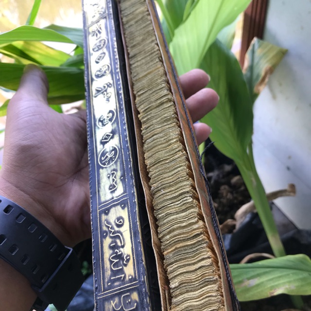 Al Quran Stambul 21 Meter Asli dan Kuno 02