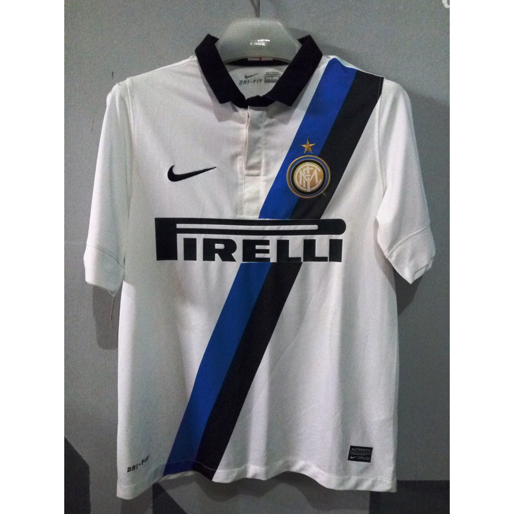INTER MILAN AWAY 2011